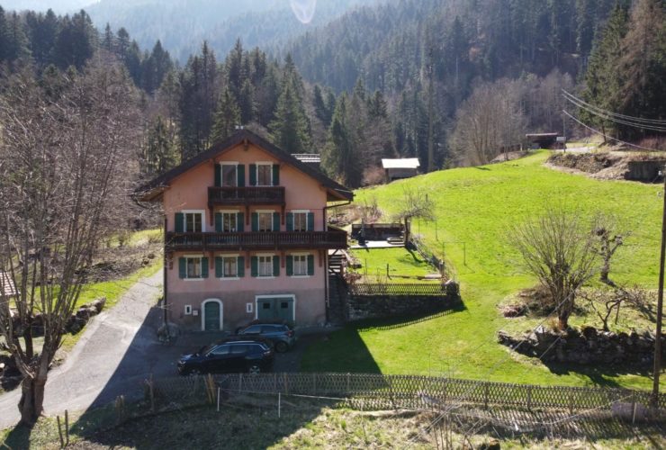 7 Pièces Maison, Ensemble immobilier