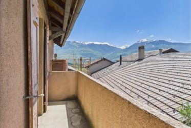 Charmante maison villageoise à Sensine - Opportunité idéale pour premier investissement