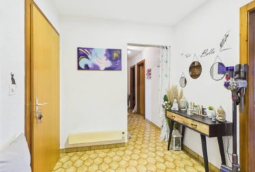 8 Rooms Maison, Maison individuelle