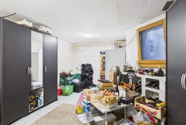 Villa traditionnelle atypique avec vérandas et atelier indépendant à Muraz