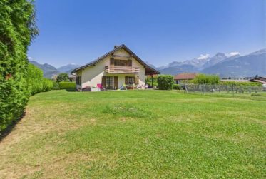 8 Rooms Maison, Maison individuelle