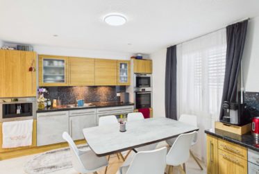 Spacieuse maison de 6.5 pièces avec appartement indépendant de 3.5 pièces